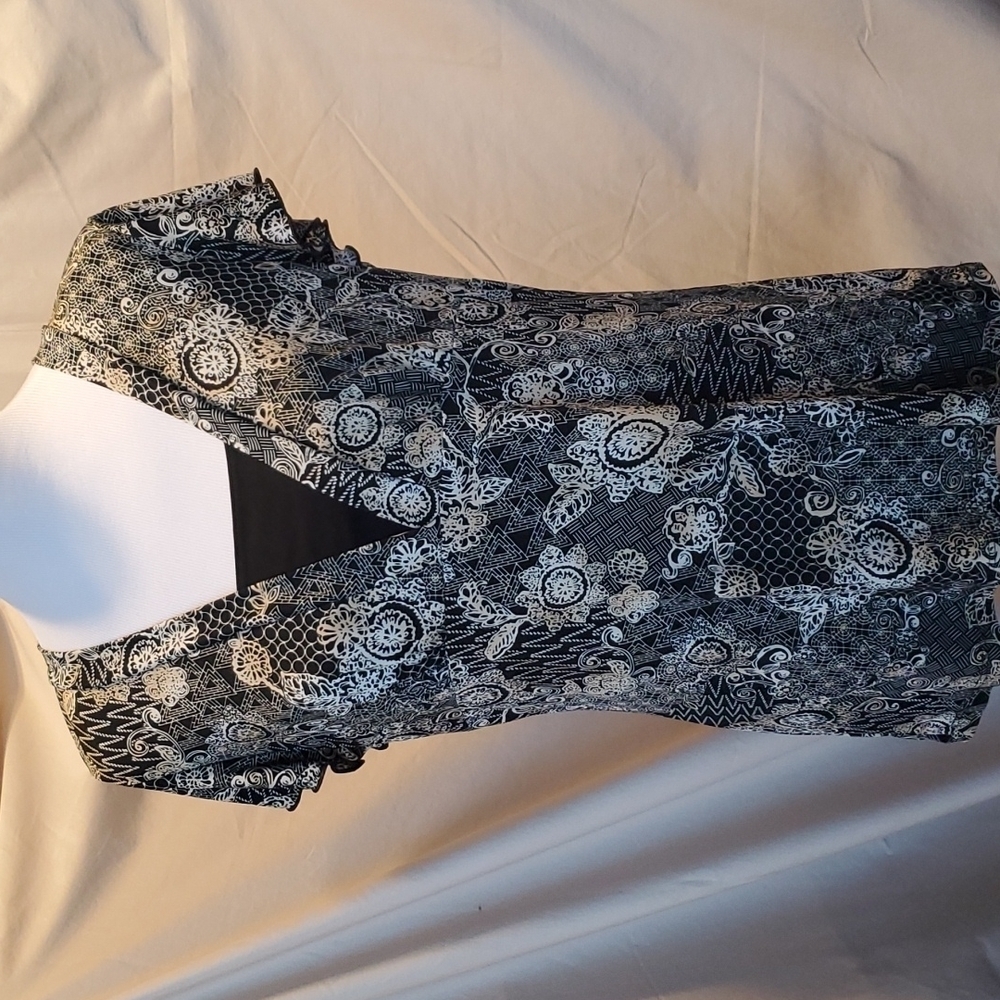 JKLA Blouse SZ MD